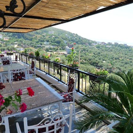 Vila Panorama Piqeras Bed and Breakfast Esterno foto
