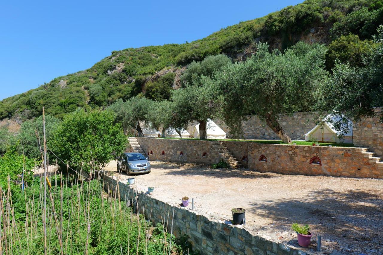 Vila Panorama Piqeras Bed and Breakfast Esterno foto