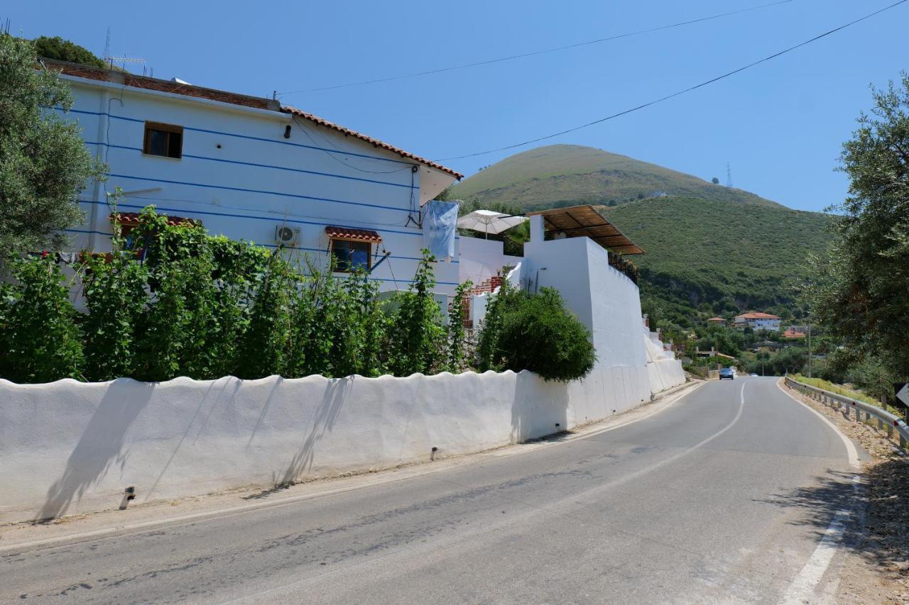 Vila Panorama Piqeras Bed and Breakfast Esterno foto