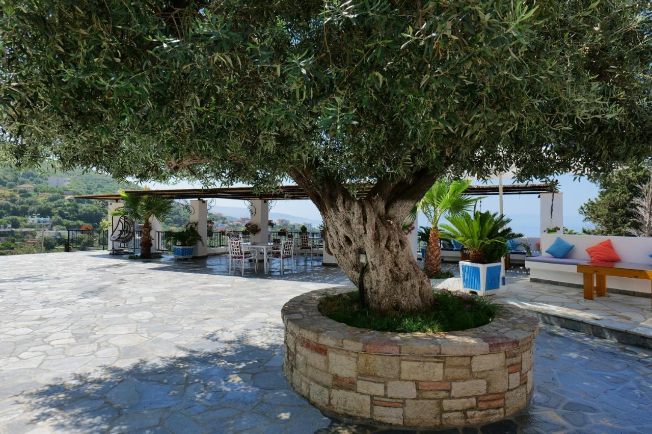 Vila Panorama Piqeras Bed and Breakfast Esterno foto