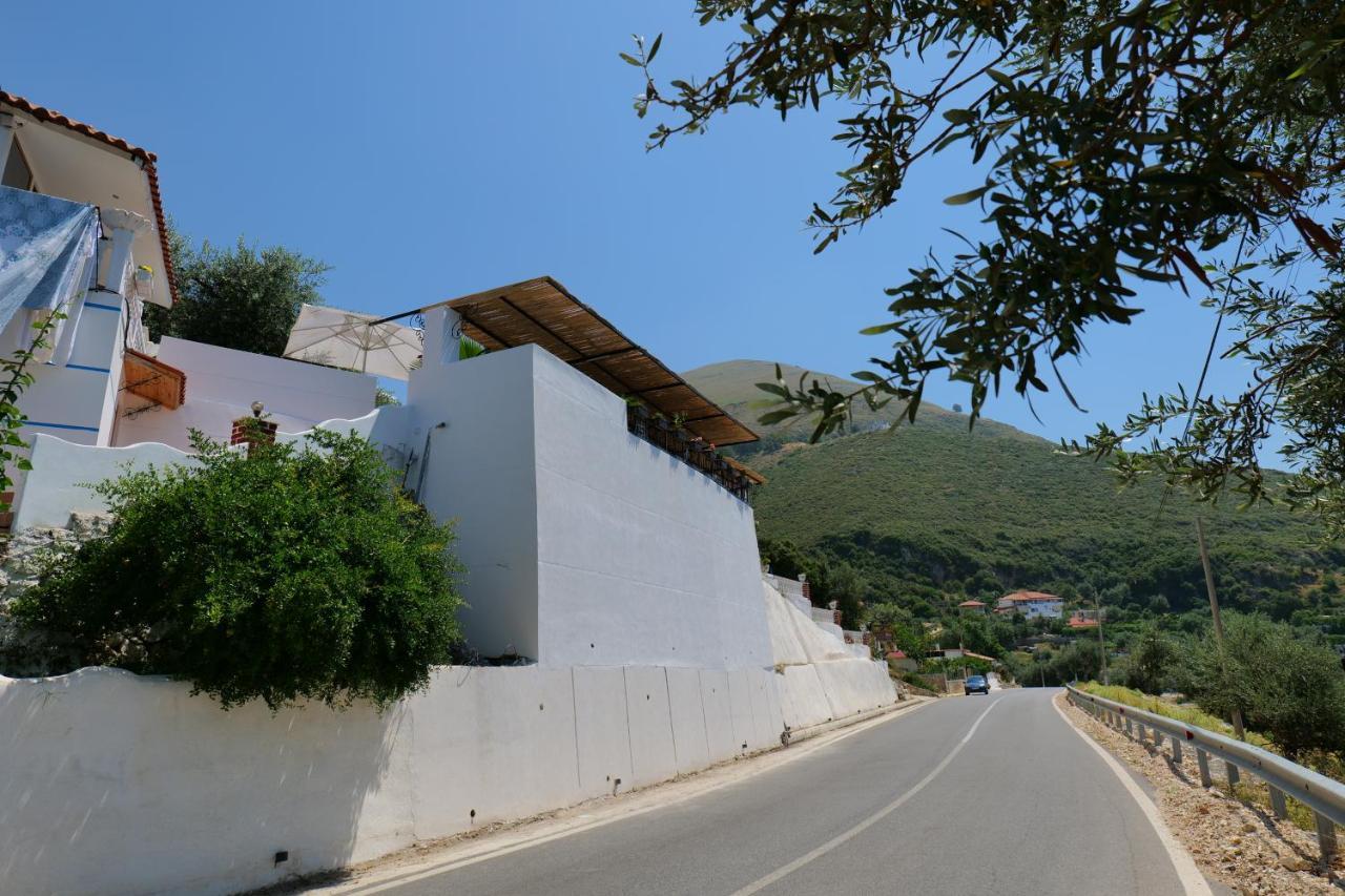 Vila Panorama Piqeras Bed and Breakfast Esterno foto