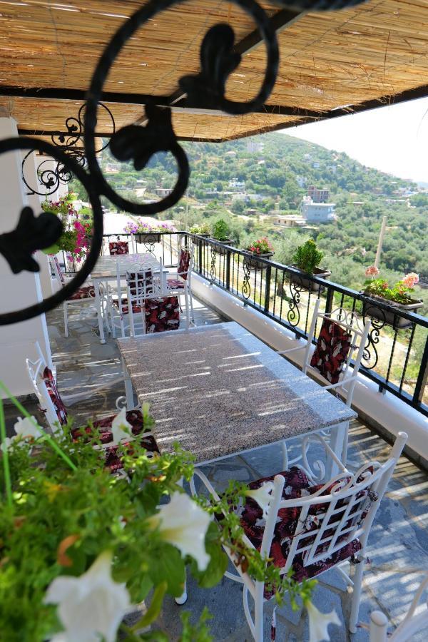 Vila Panorama Piqeras Bed and Breakfast Esterno foto
