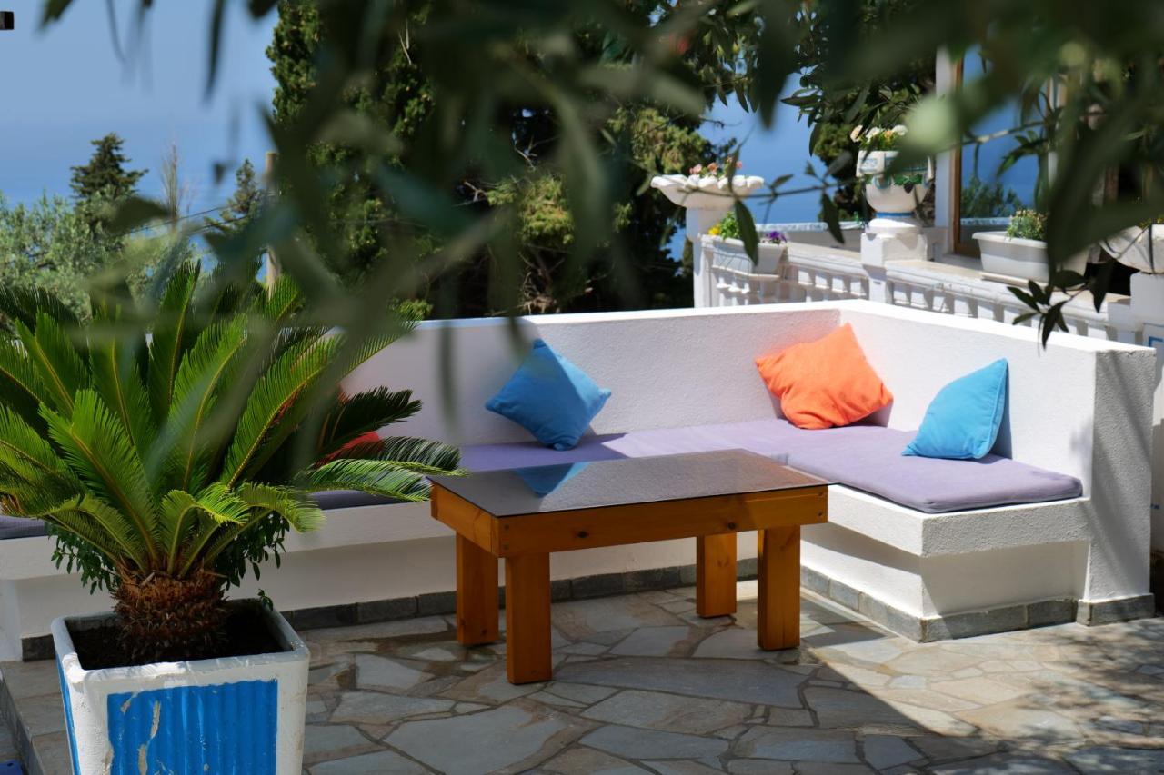 Vila Panorama Piqeras Bed and Breakfast Esterno foto