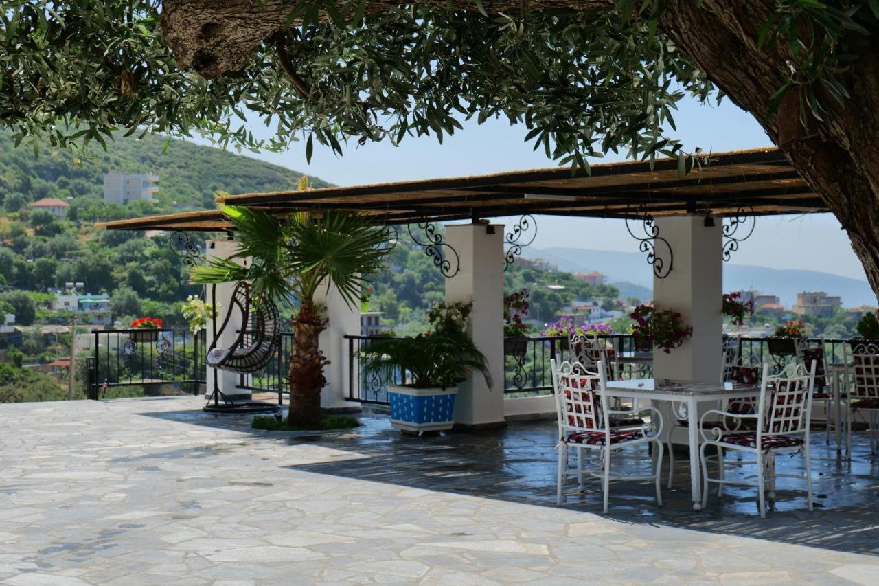 Vila Panorama Piqeras Bed and Breakfast Esterno foto