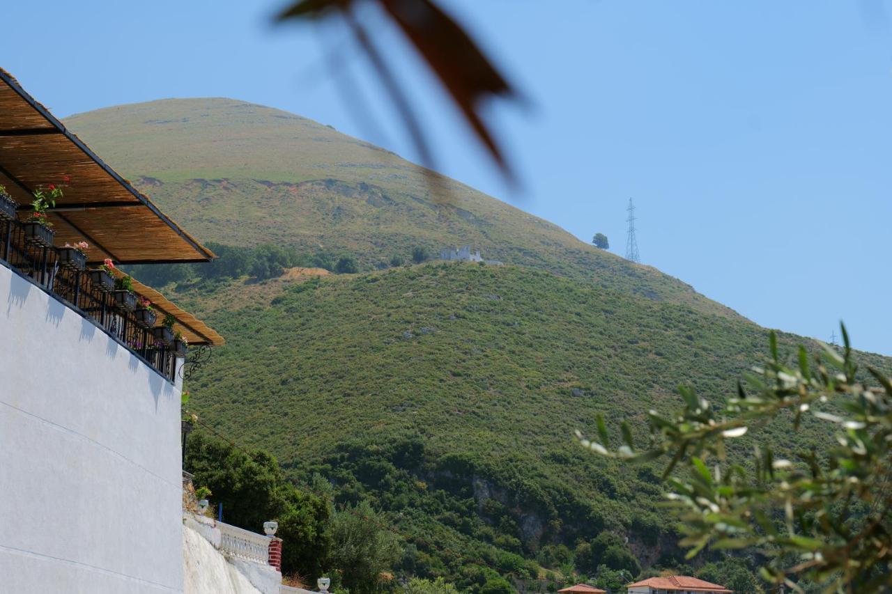 Vila Panorama Piqeras Bed and Breakfast Esterno foto