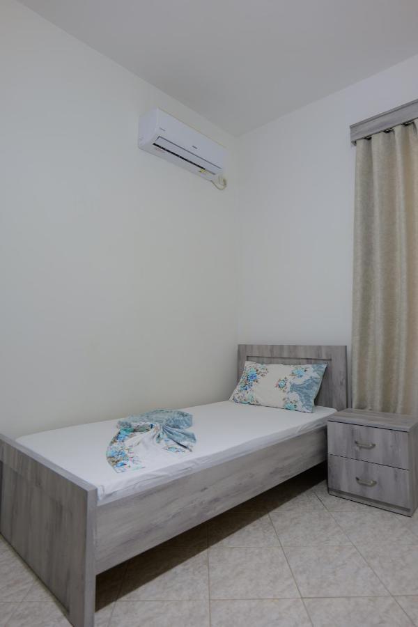 Vila Panorama Piqeras Bed and Breakfast Esterno foto